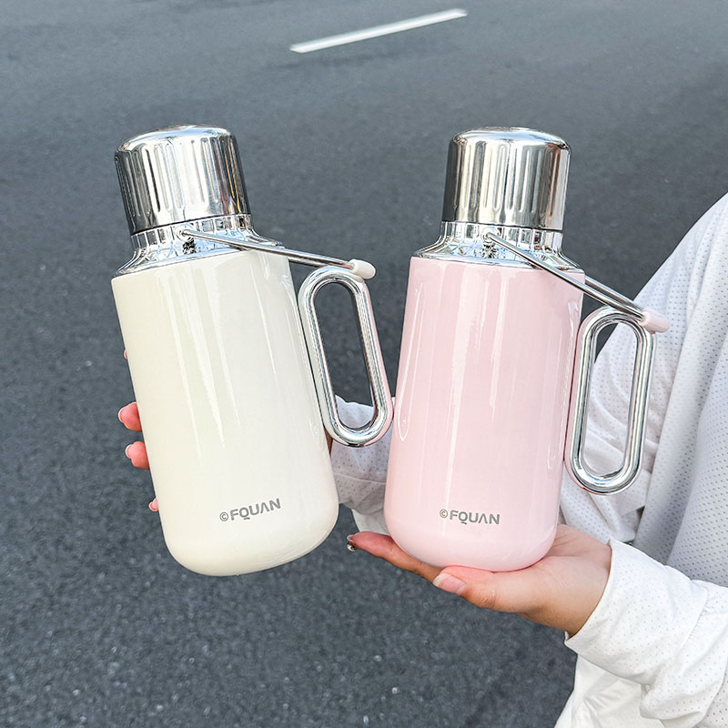 Sports Water Bottle Insulated - زجاجة ماء معزولة من الفولاذ المقاوم