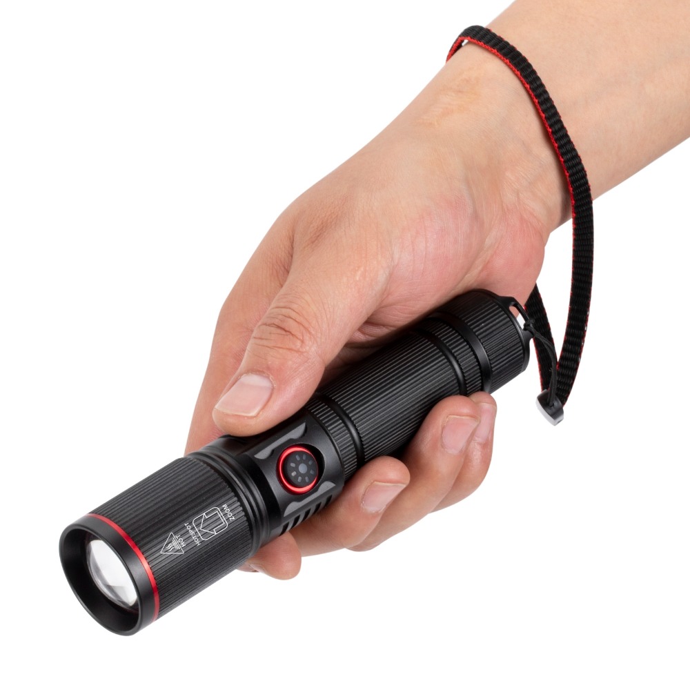 مصباح يدوي LED قوي قابل لإعادة - مراجعة Jump Rope وسعره